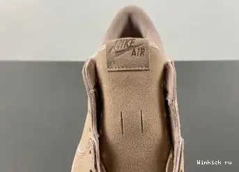 1 NS Jordan Particle Retro Low Beige 0701